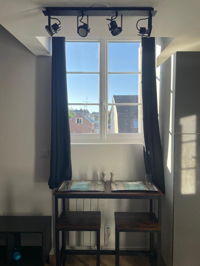 Ferienwohnung Le Nid Douillet Amiens Exterior foto